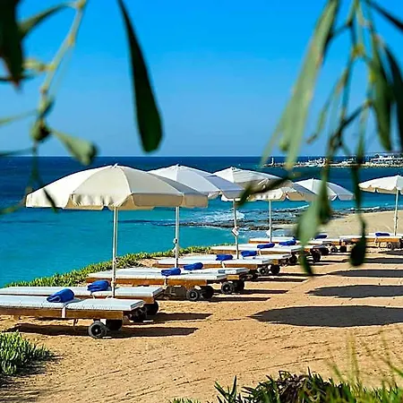 Grecian Sands أيا نابا
